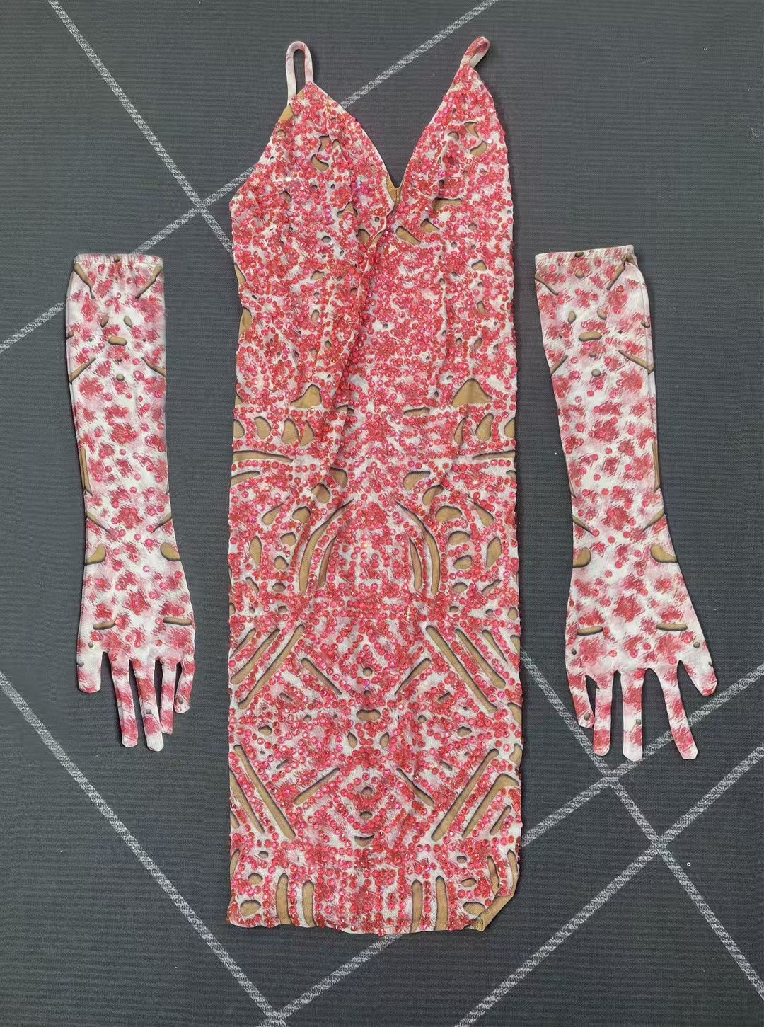 CELESINYI Meiyin Crystal Coral Gloves Set