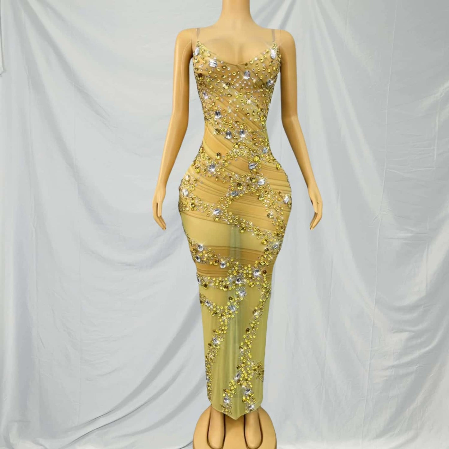 CELESINYI Jinsiduan Crystal Swirl Gown