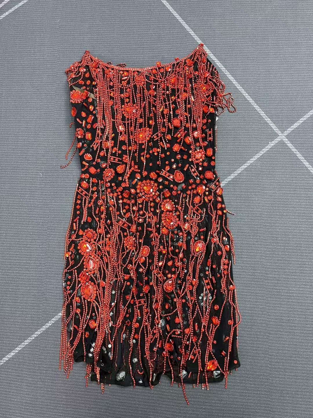CELESINYI Heihong Crystal Ruby Mini Dress