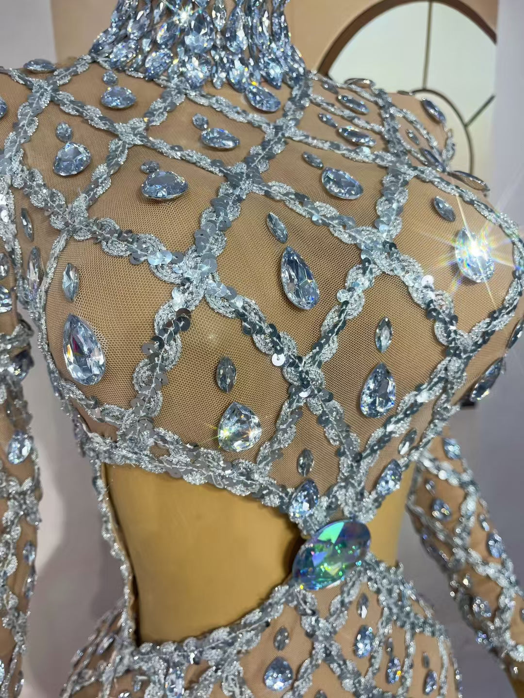 CELESINYI Shaokaojia Crystal Waist Gown
