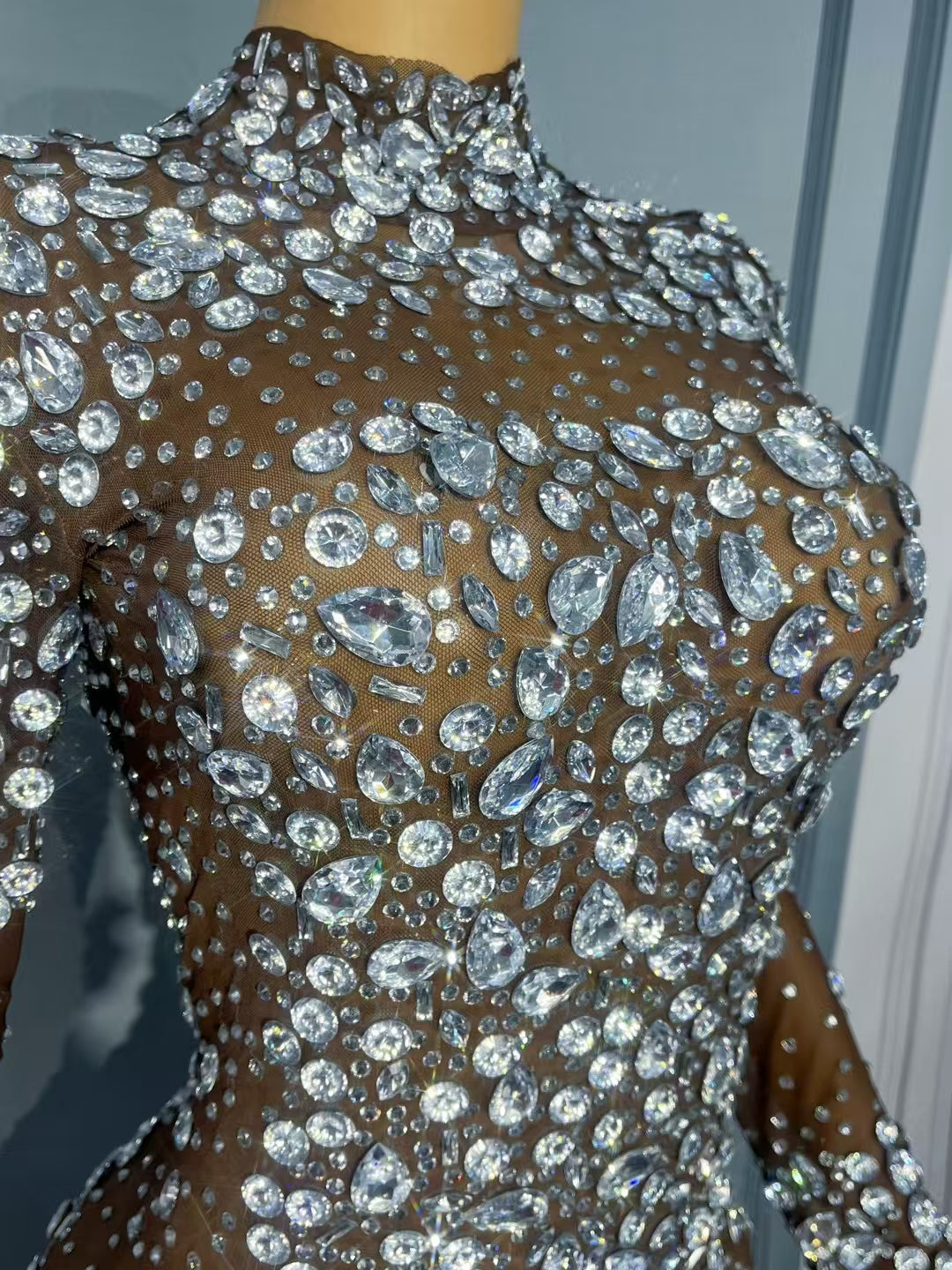 CELESINYI Cuixing Crystal Chocolate Gown