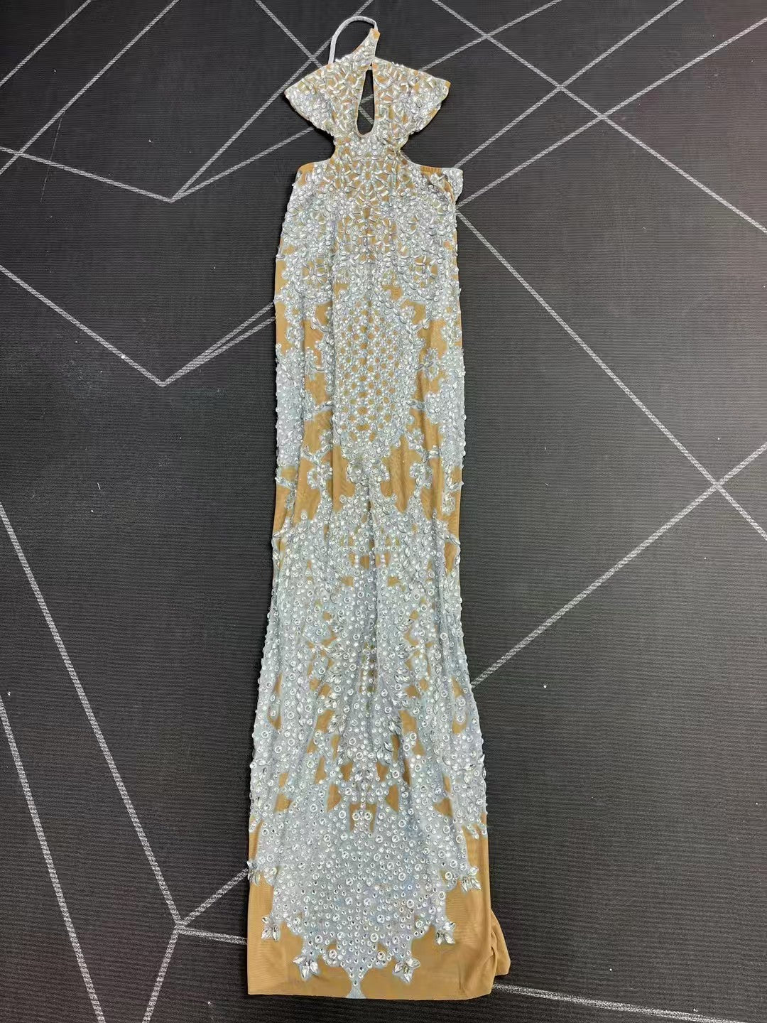 CELESINYI Baichenguang Crystal Pearl Gown