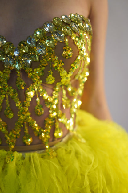 Qingtai Gold Rhinestone Crop Top Mini Skirt 2Pieces Set