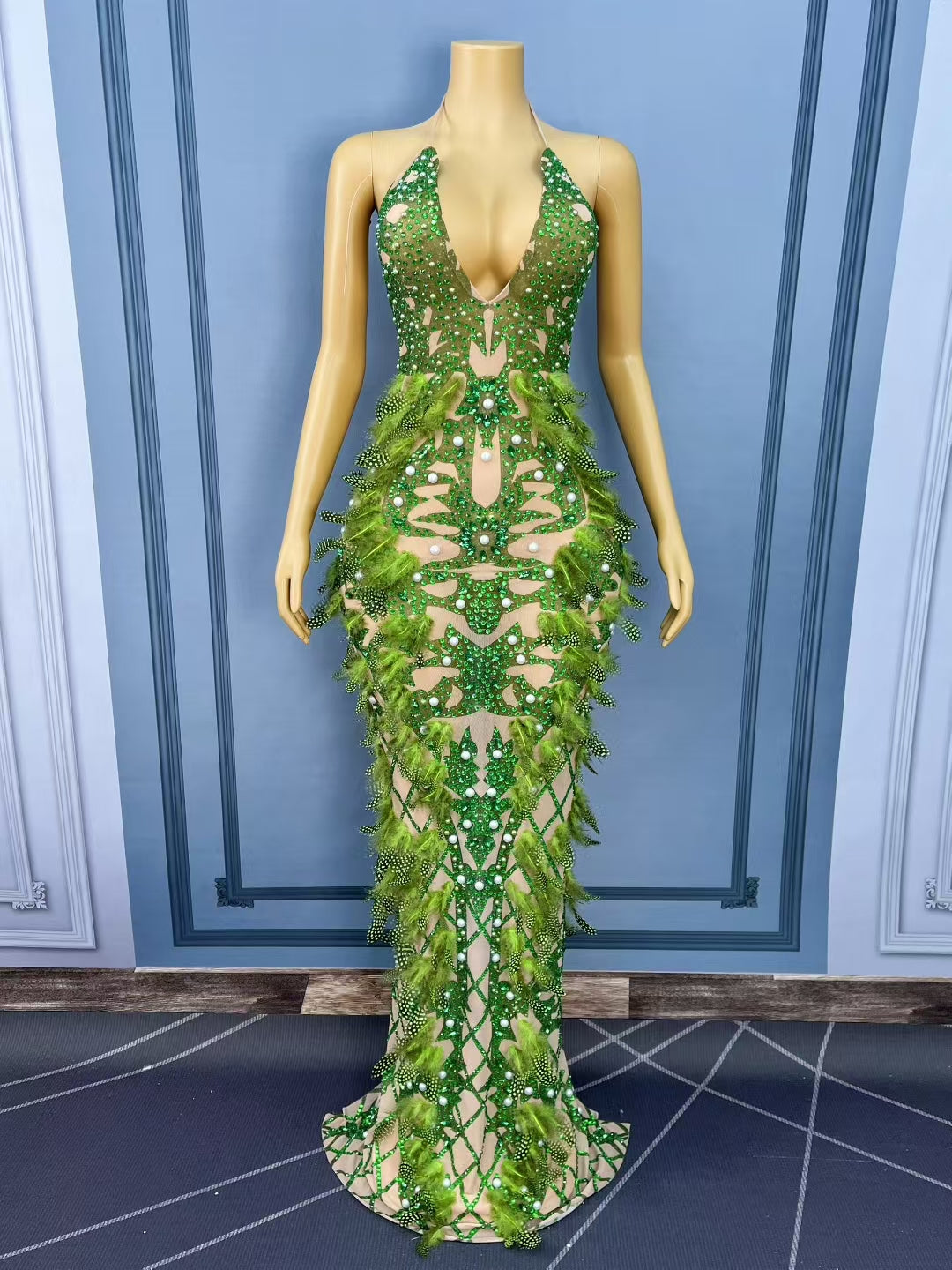CELESINYI Kongquewang Crystal Peacock Gown