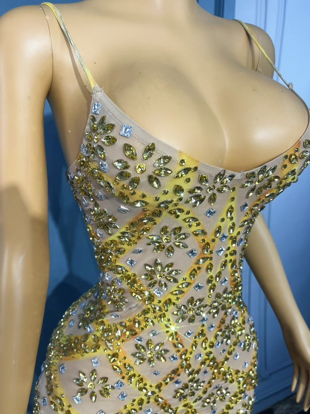 CELESINYI Juhuacha Crystal Amber Gown