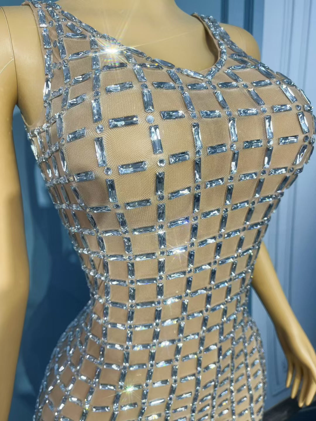 CELESINYI Duanshutiao Crystal Checker Midi Dress