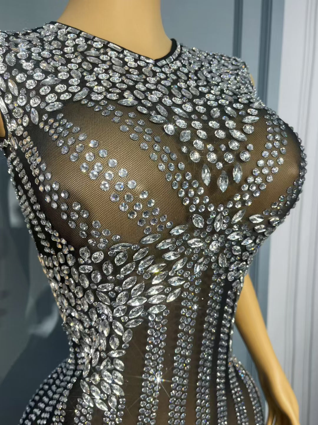 CELESINYI Baihuadai Crystal Flower Gown