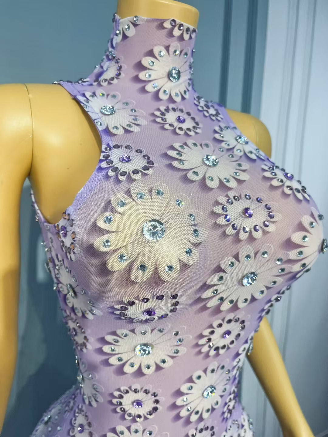 CELESINYI Xiaobaihua Crystal Daisy Gown