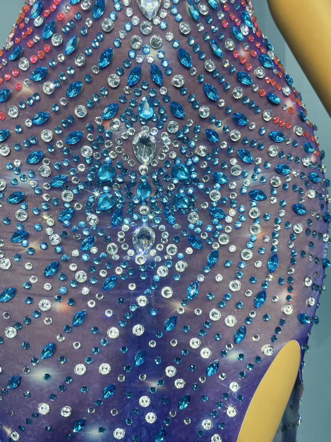 CELESINYI Yangwangkong Crystal Sunset Gown