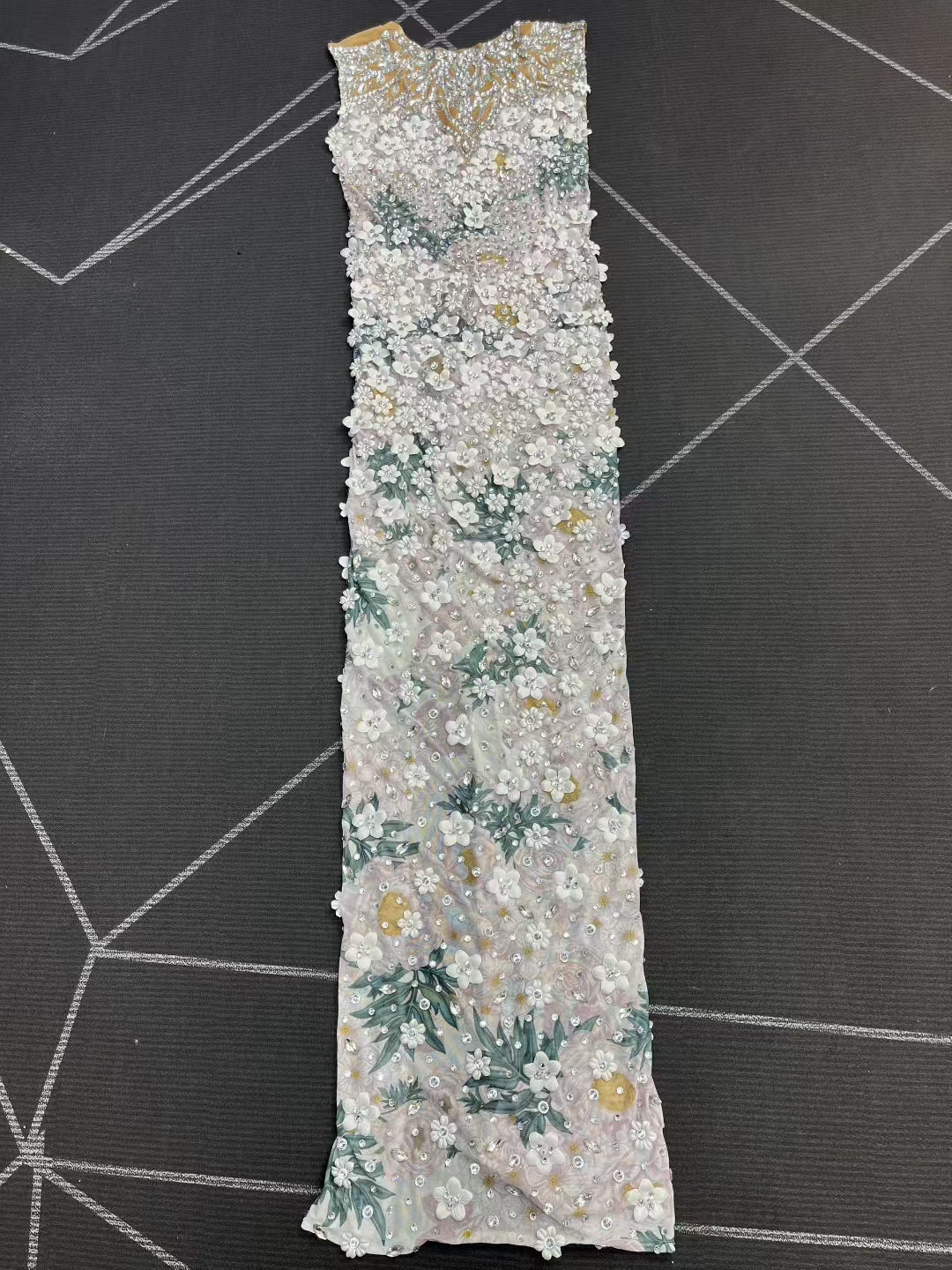 CELESINYI Shiyuehua Crystal October Gown