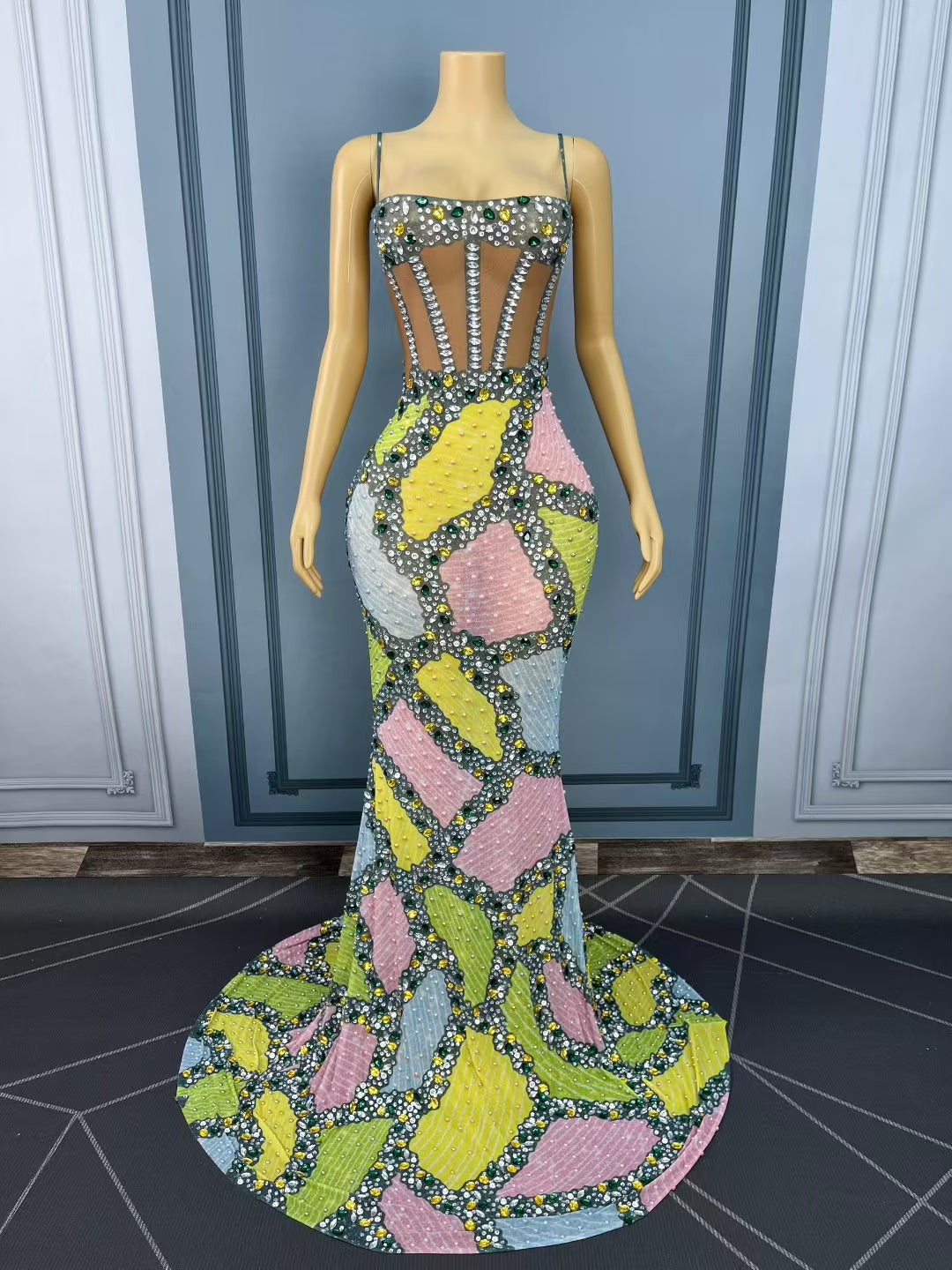 CELESINYI Duocaipintu Crystal Patchwork Gown
