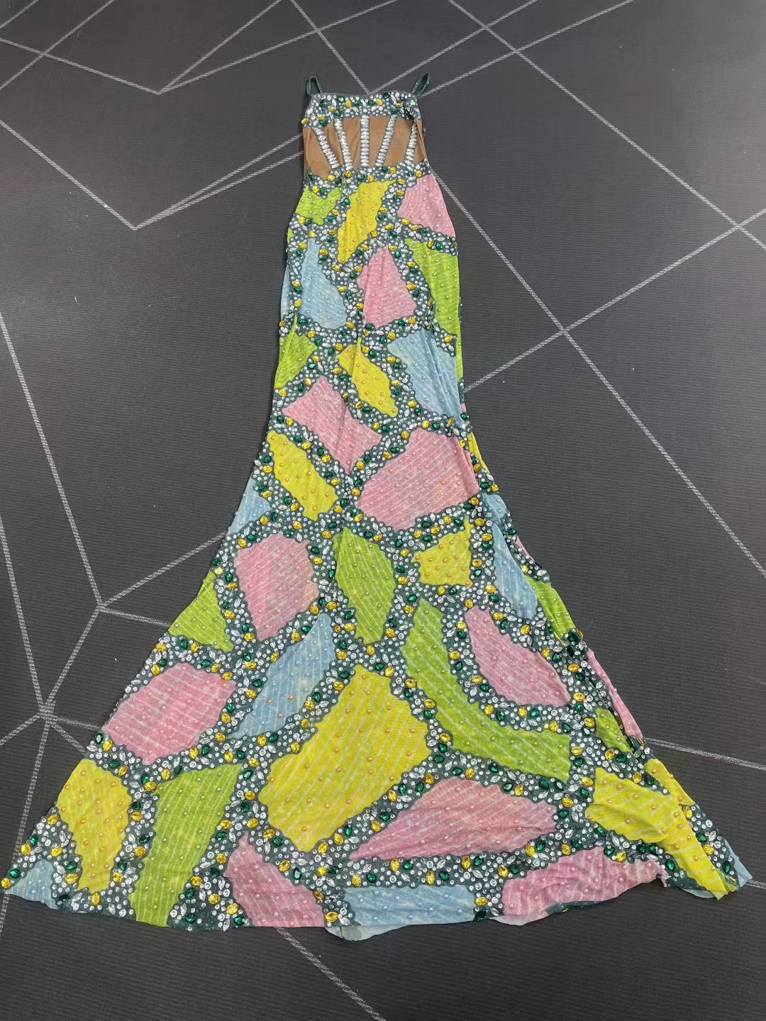 CELESINYI Duocaipintu Crystal Patchwork Gown