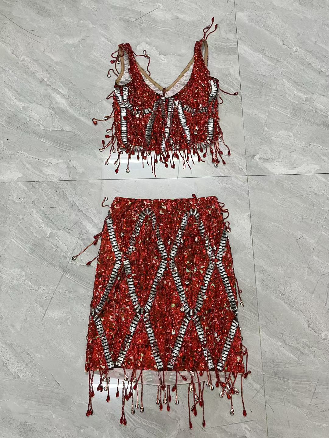 CELESINYI Caodi Crystal Red Fringe Set