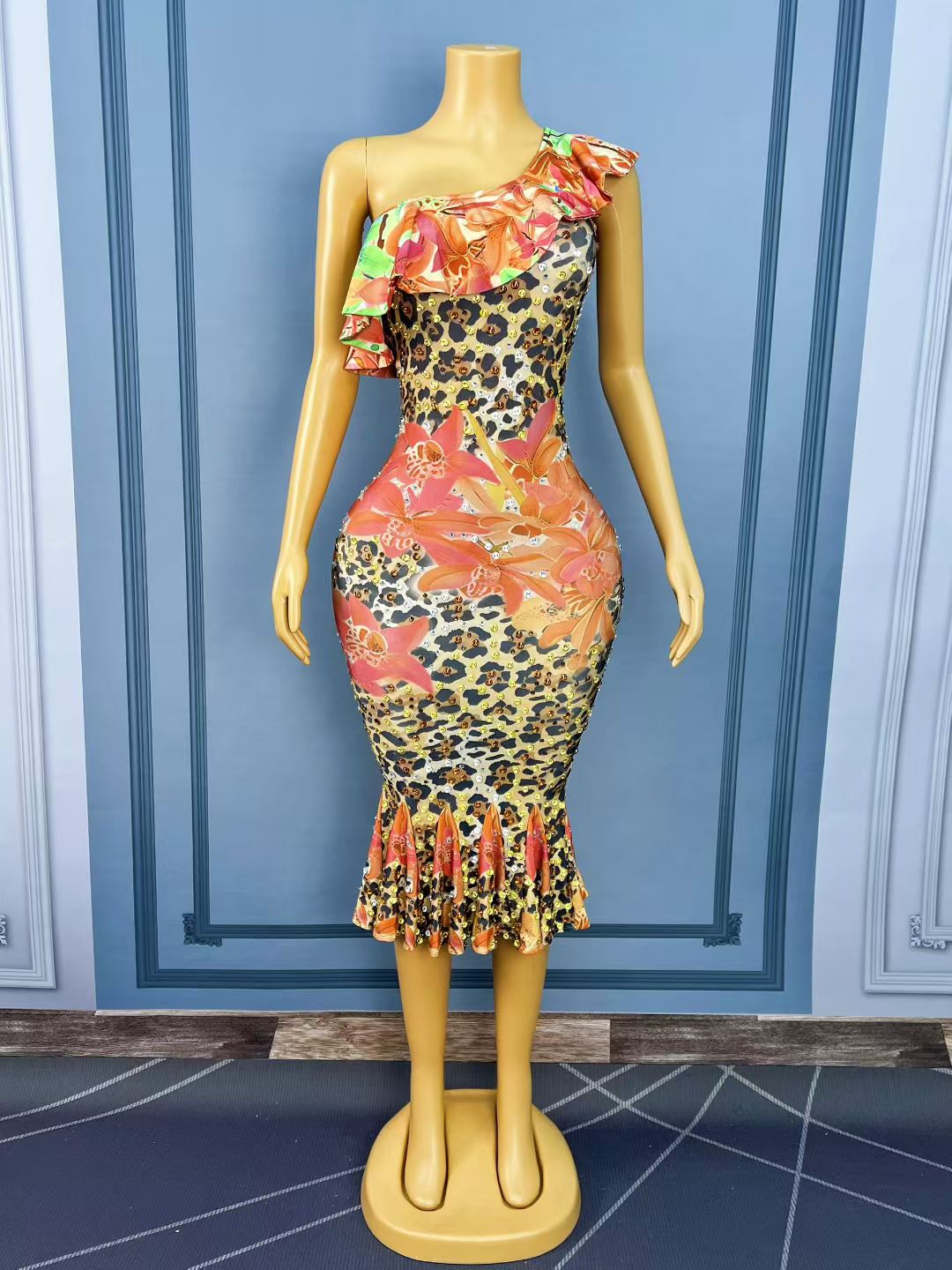 CELESINYI Heyebao Crystal Mermaid Gown