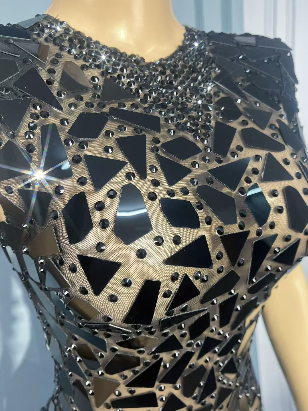 CELESINYI Heimeng Crystal Mirror Mini Dress