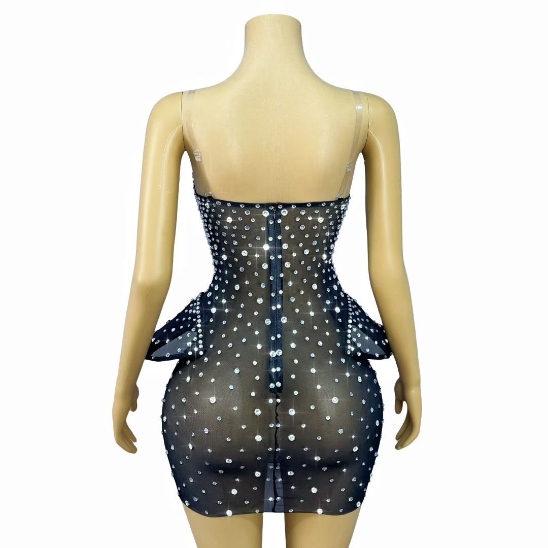 Oumijia Hollow-out Diamonds Off-shoulder Dress