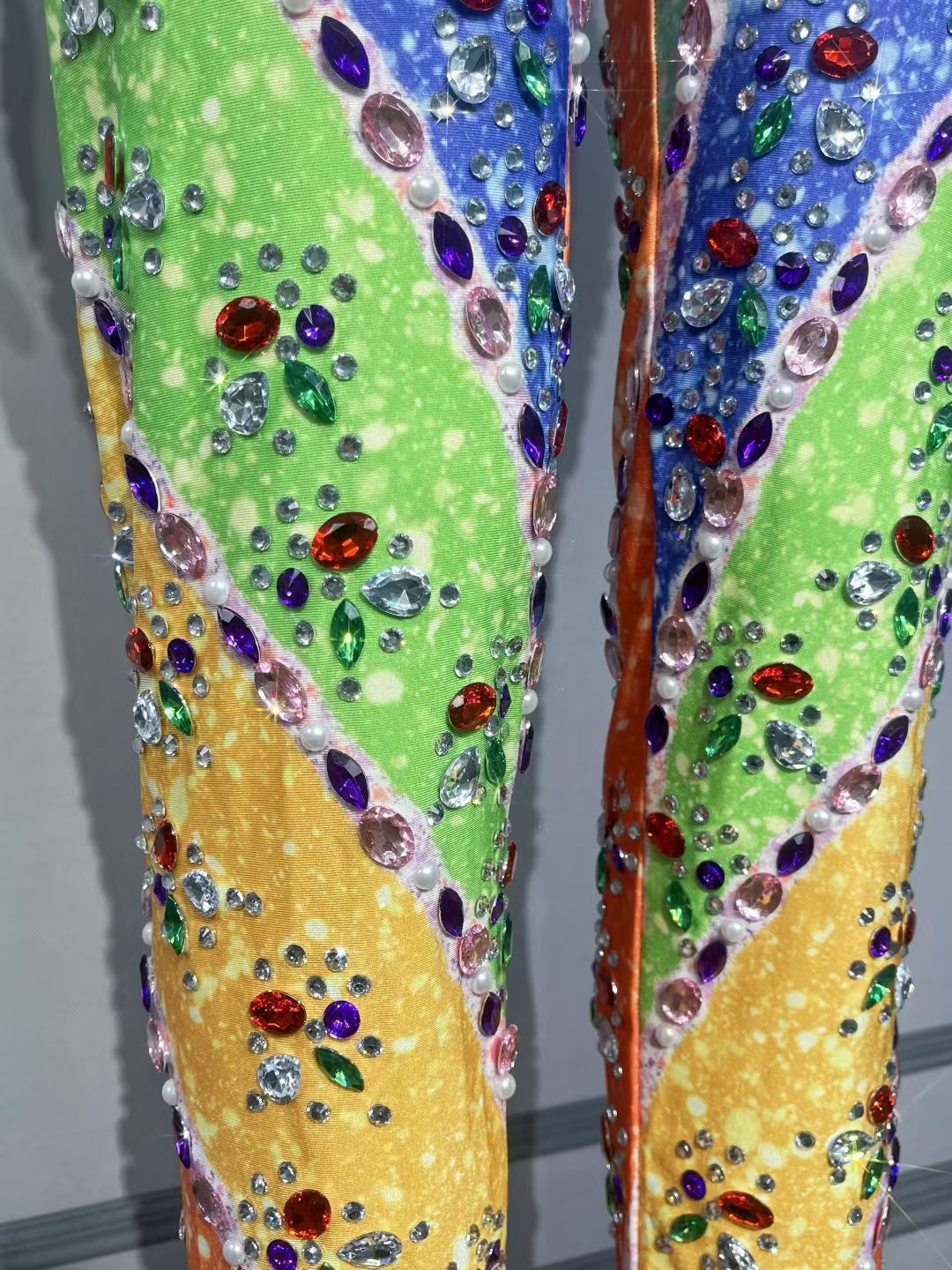 Caiguangku Colorful Printed Diamond Jumpsuit