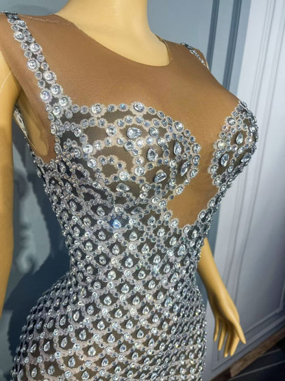 Yuquan Raindrop Diamond and Floor-Length Dress