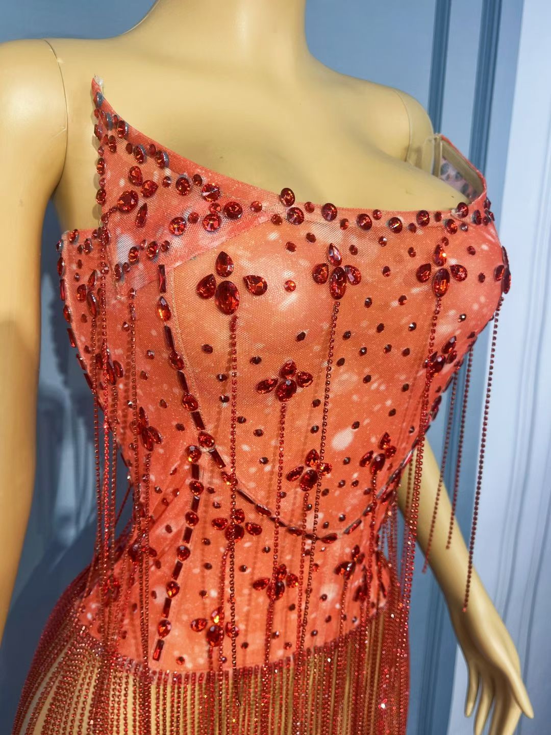 CELESINYI Xiaohong Crystal Tassel Mini Dress