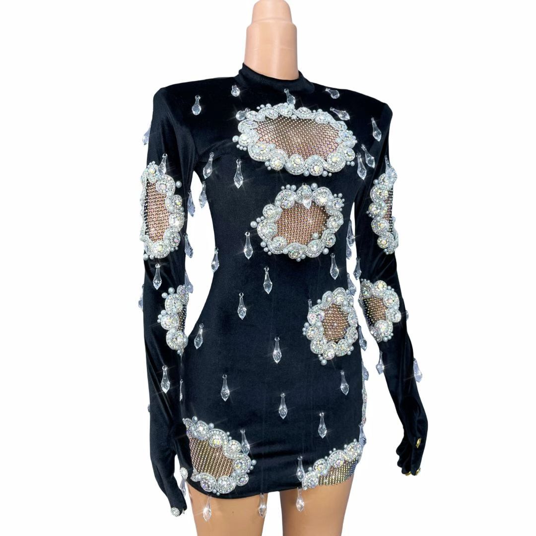 Xiaoheifeng Hollow-Cut Pearl Rhinestone Velvet Mini Skirt with Gloves