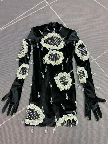 Xiaoheifeng Hollow-Cut Pearl Rhinestone Velvet Mini Skirt with Gloves
