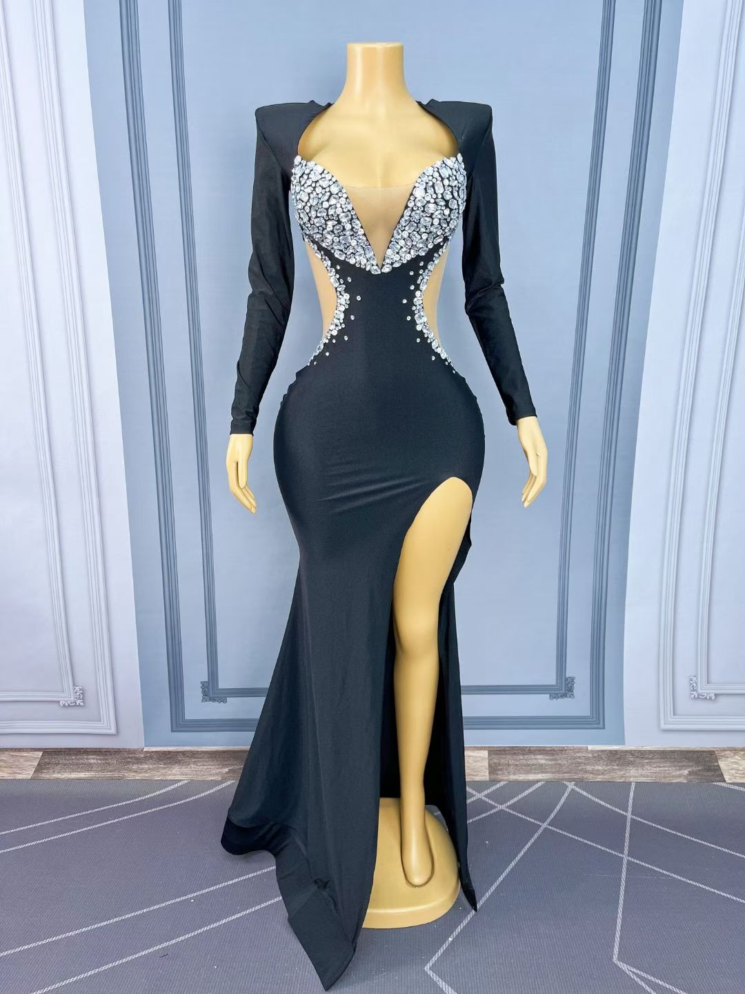 Wuyu Shoulder-padded Mermaid Dress with Openwork Detailing and High Slit