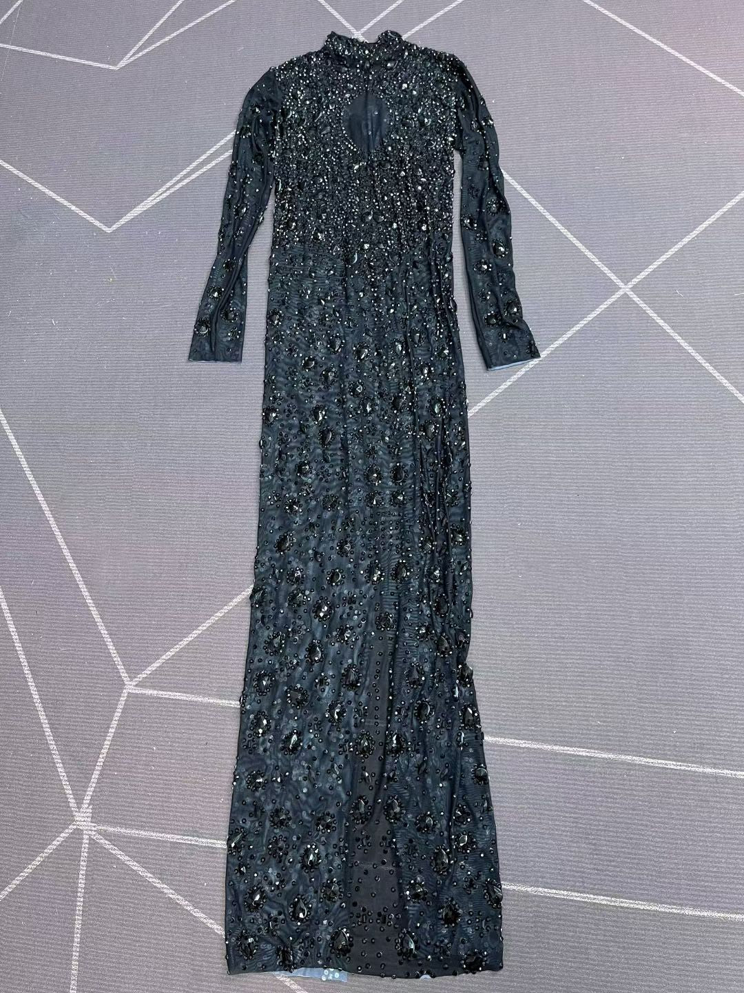 CELESINYI Yuanquan Crystal Black Gown