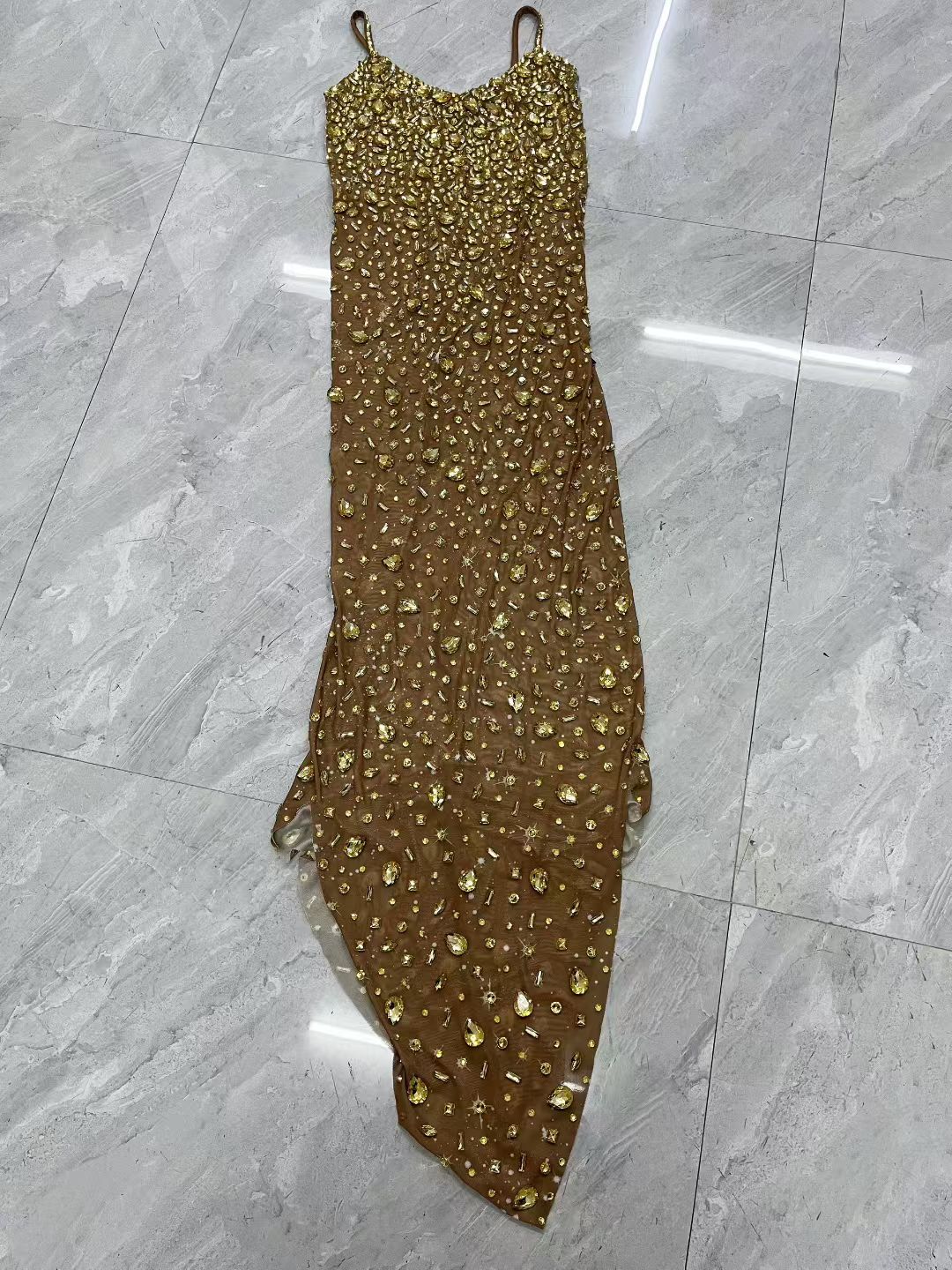 CELESINYI Xingshanshan Crystal Gold Gown