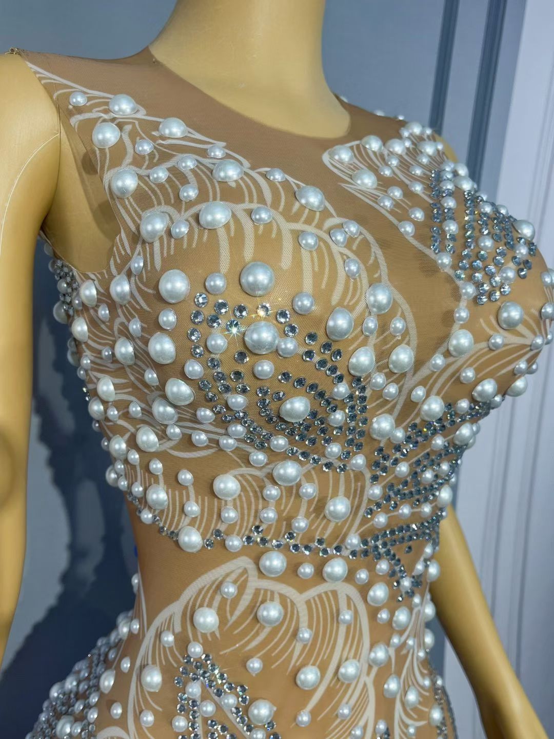CELESINYI Zhuhualuo Crystal Pearl Gown