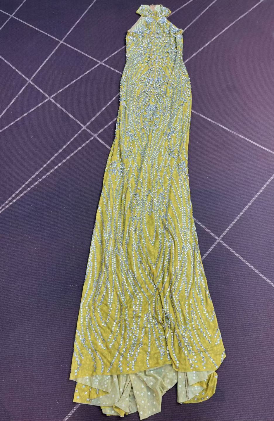 CELESINYI Jiegeng Crystal Yellow Halter Gown