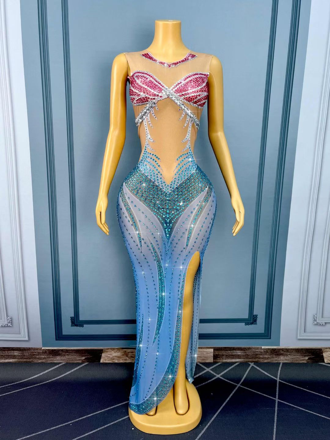 CELESINYI Lancaoyu Crystal Butterfly Fish Gown