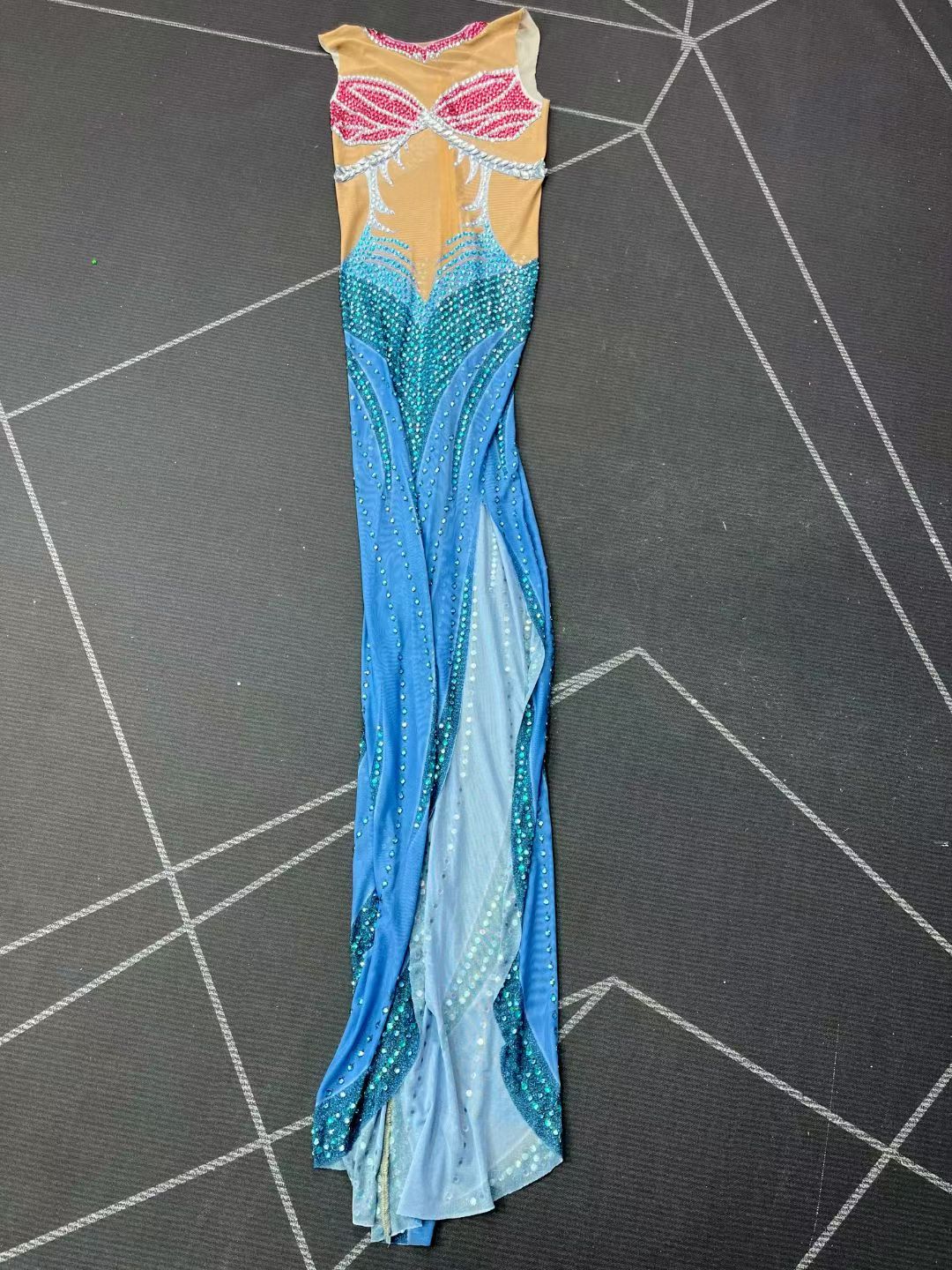 CELESINYI Lancaoyu Crystal Butterfly Fish Gown