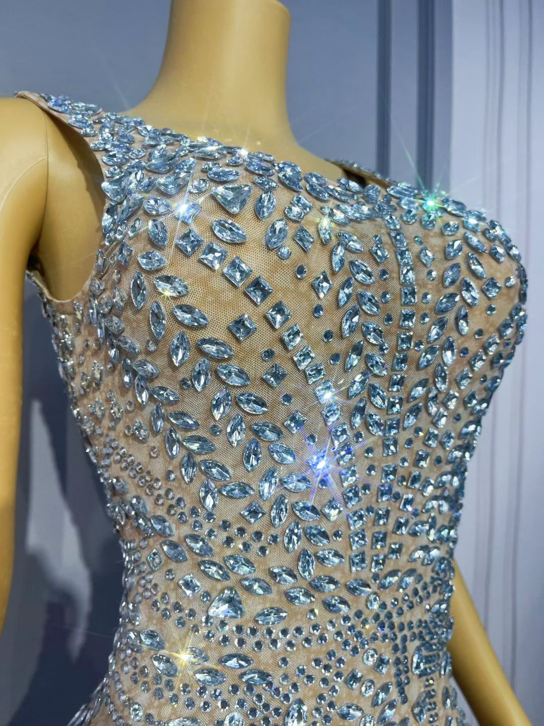 CELESINYI Baixuehua Crystal Snow Flower Gown