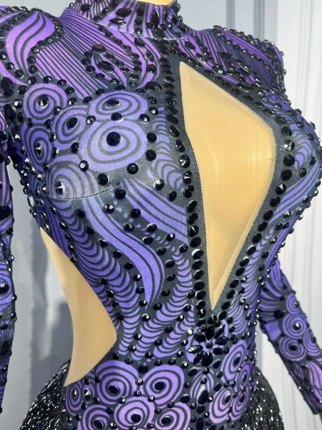 CELESINYI Zishujing Crystal Baroque Purple Gown