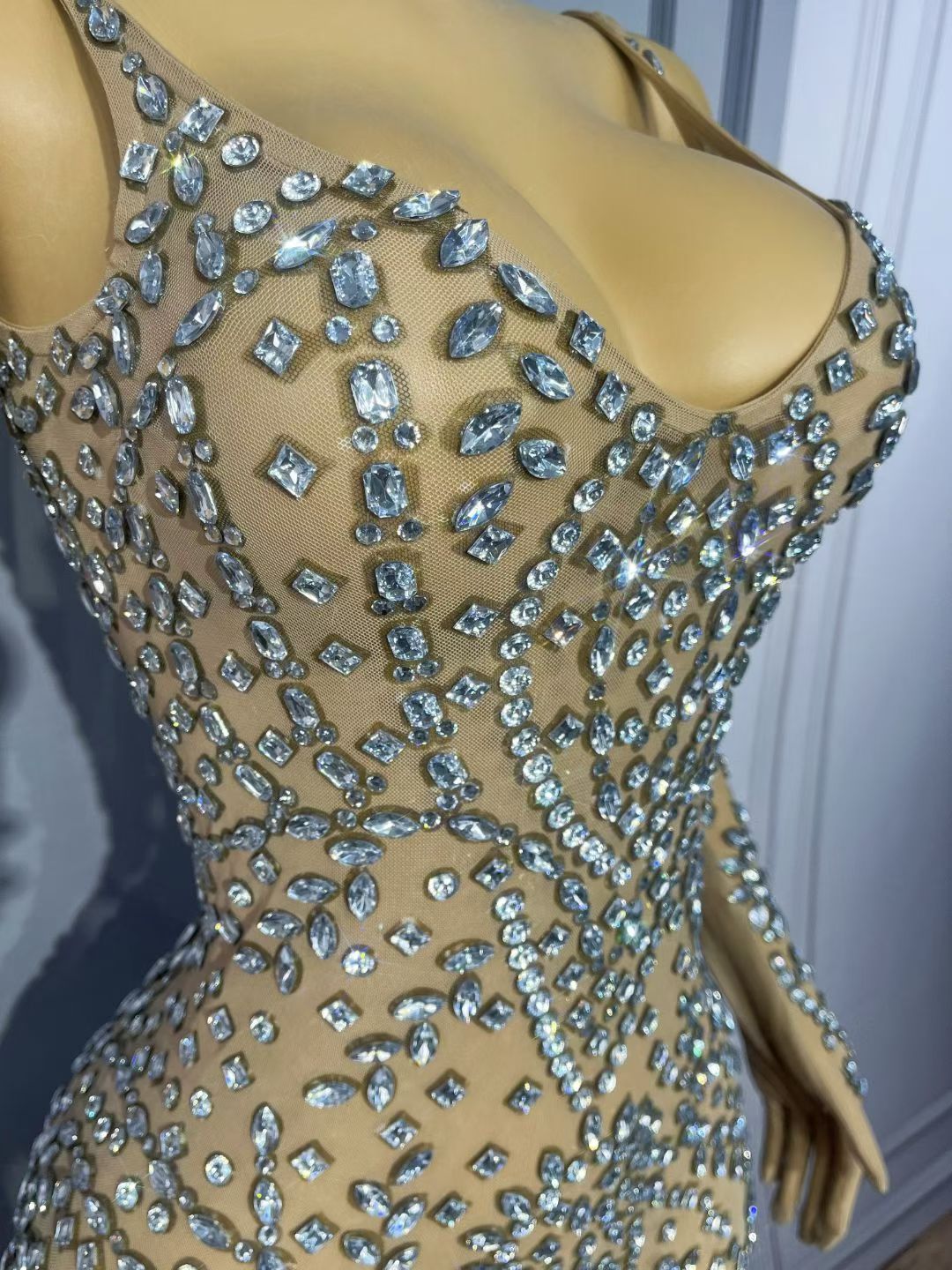 CELESINYI Xingyunzuan Crystal Star Glove Gown