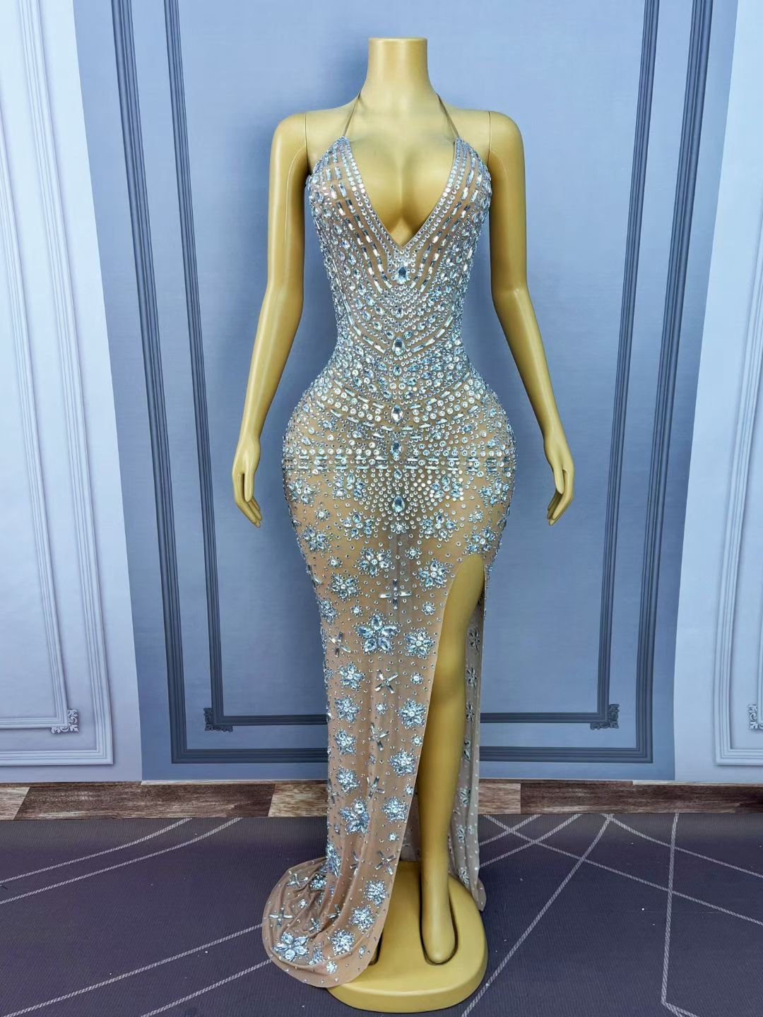 CELESINYI Xiaoxianghua Crystal Skin Silver Mermaid Gown