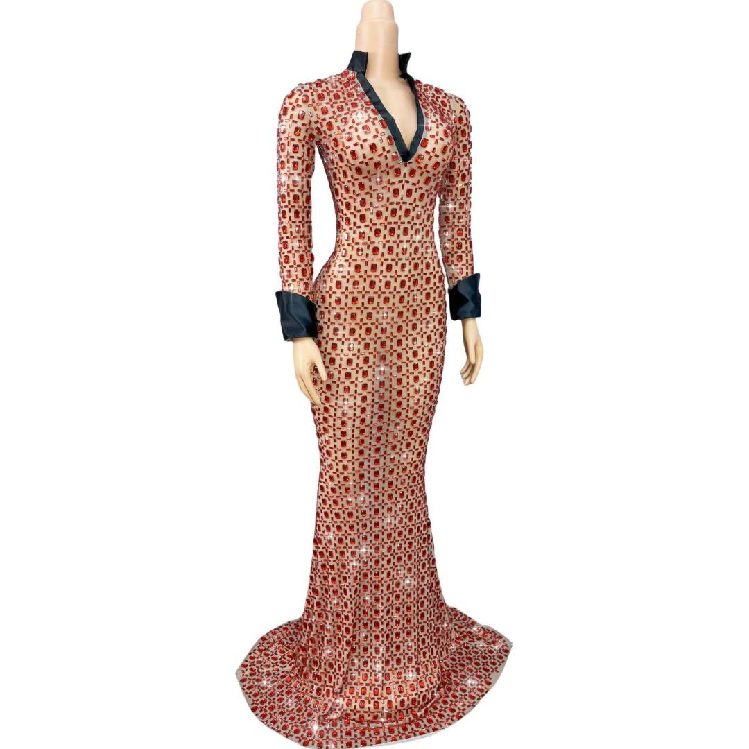 CELESINYI Luntaiyin Crystal Red Grid Gown