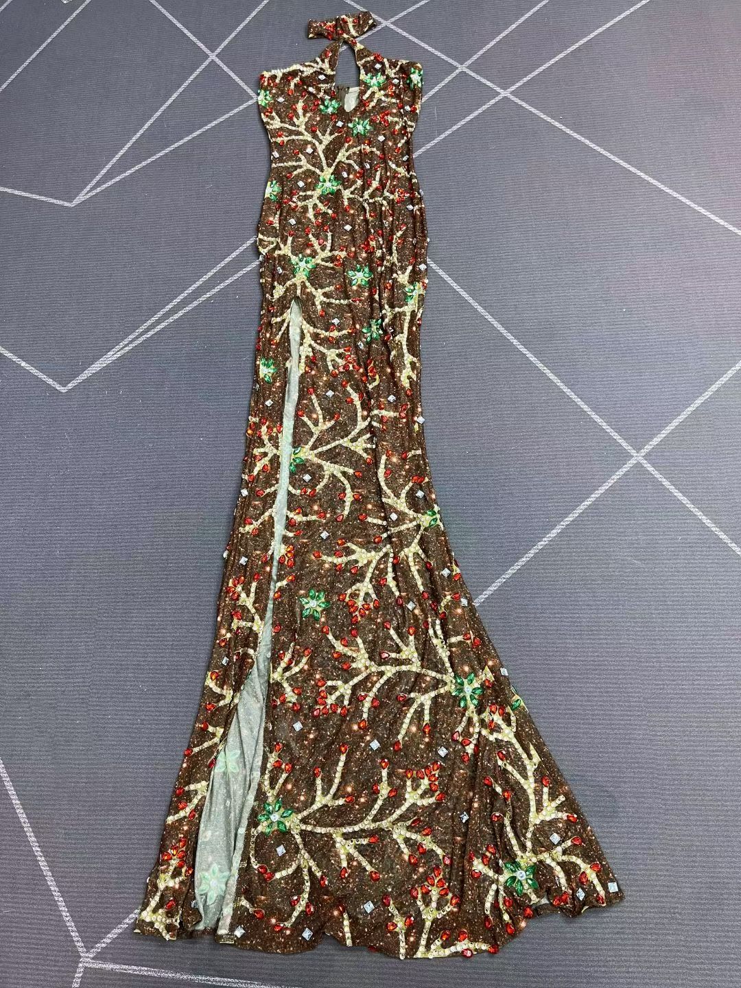 CELESINYI Huoshenhua Crystal Flame Vine Gown