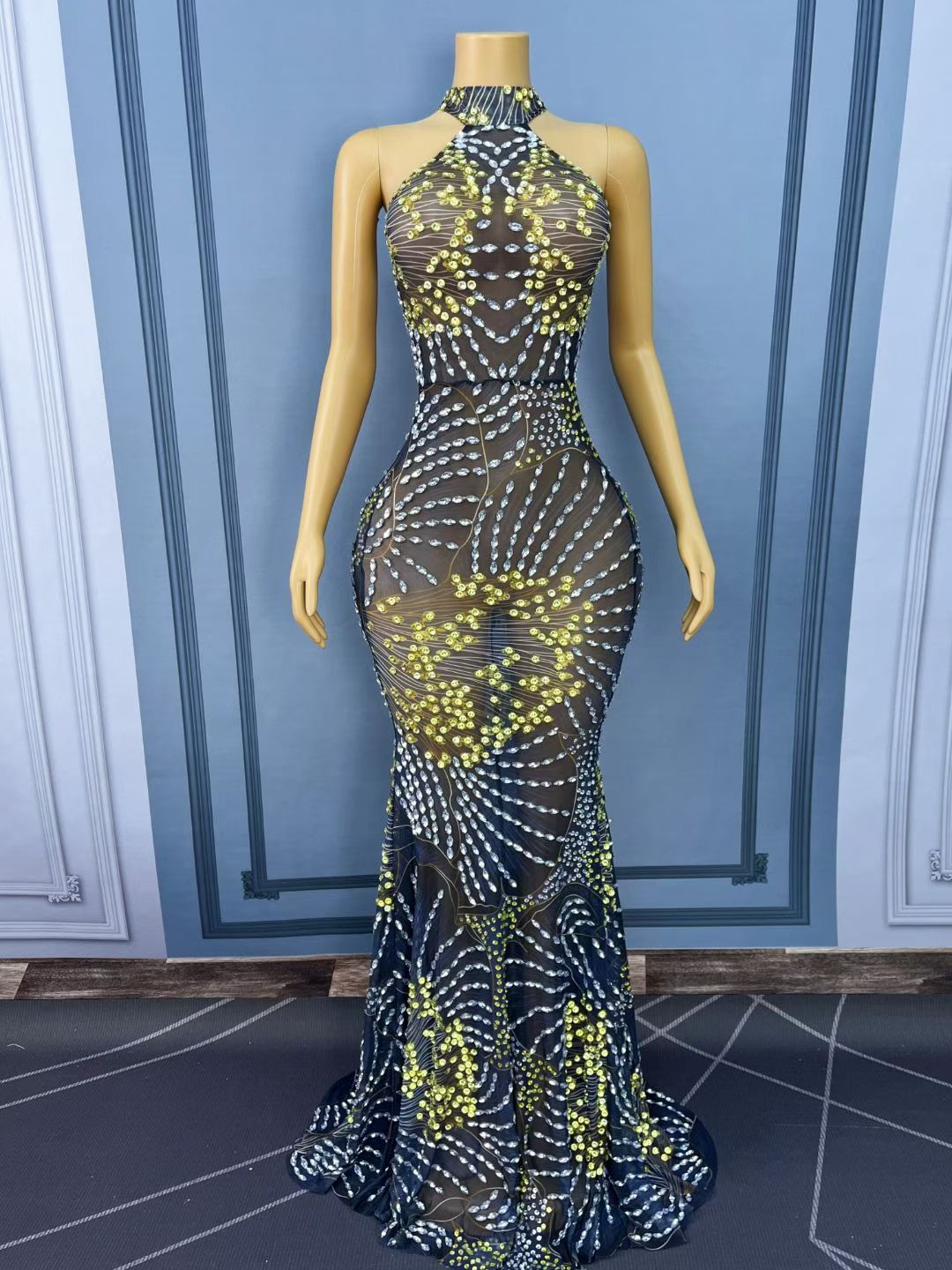 CELESINYI Jinsixiye Crystal Gold Vein Gown