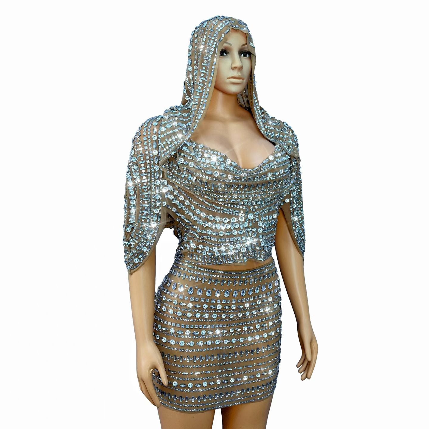 CELESINYI Taotouyi Crystal Nude Hooded Set