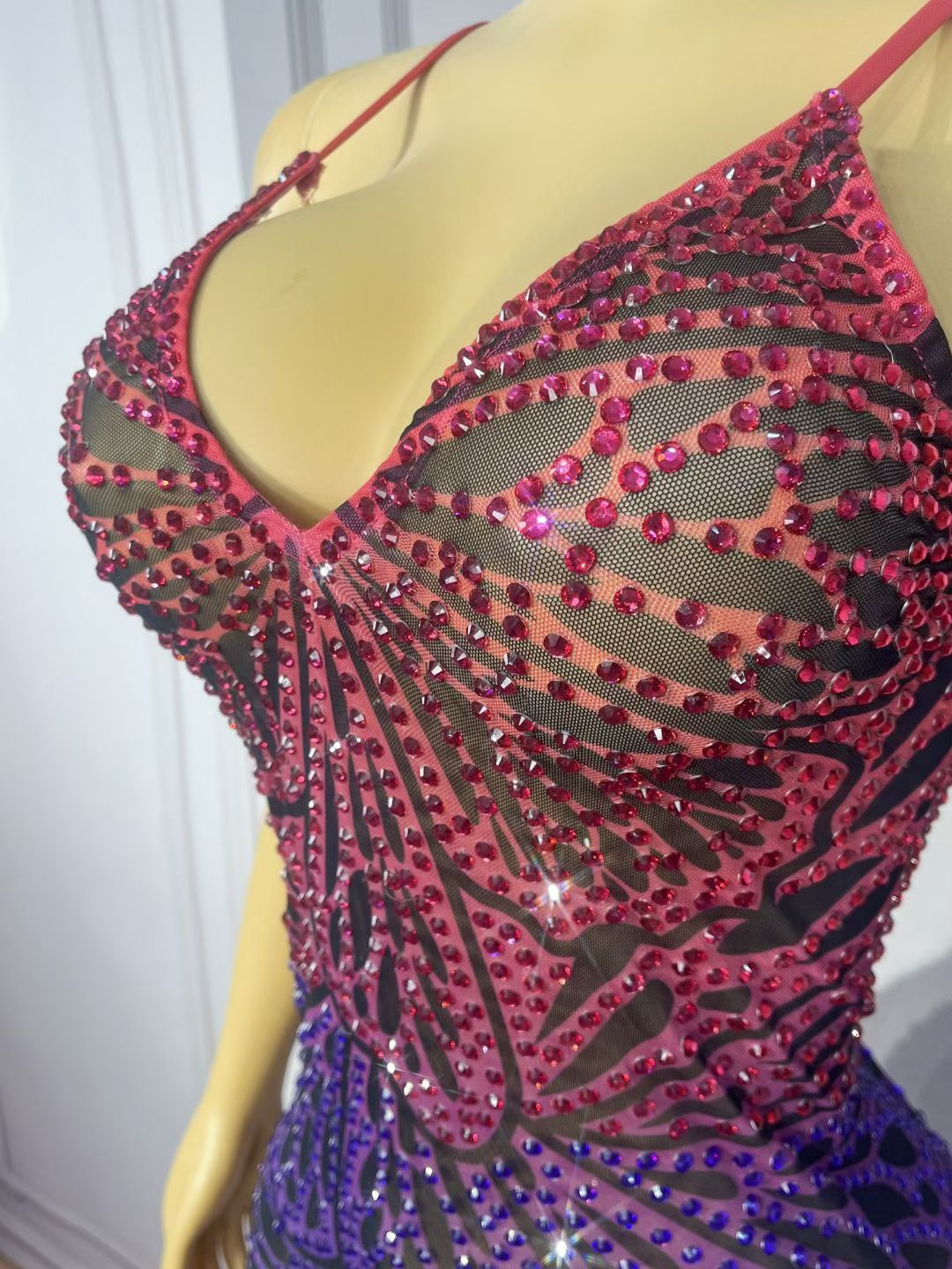 CELESINYI Huandie Crystal Butterfly Vein Mini Dress