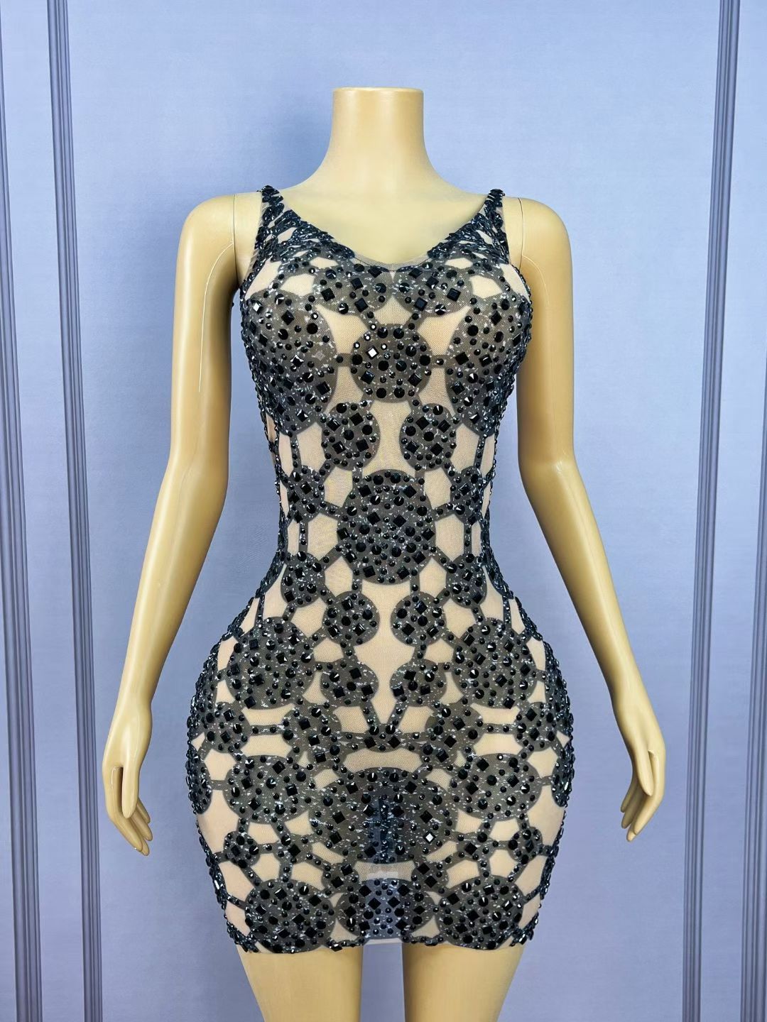 CELESINYI Heiyuanquan Crystal Black Ring Mini Dress