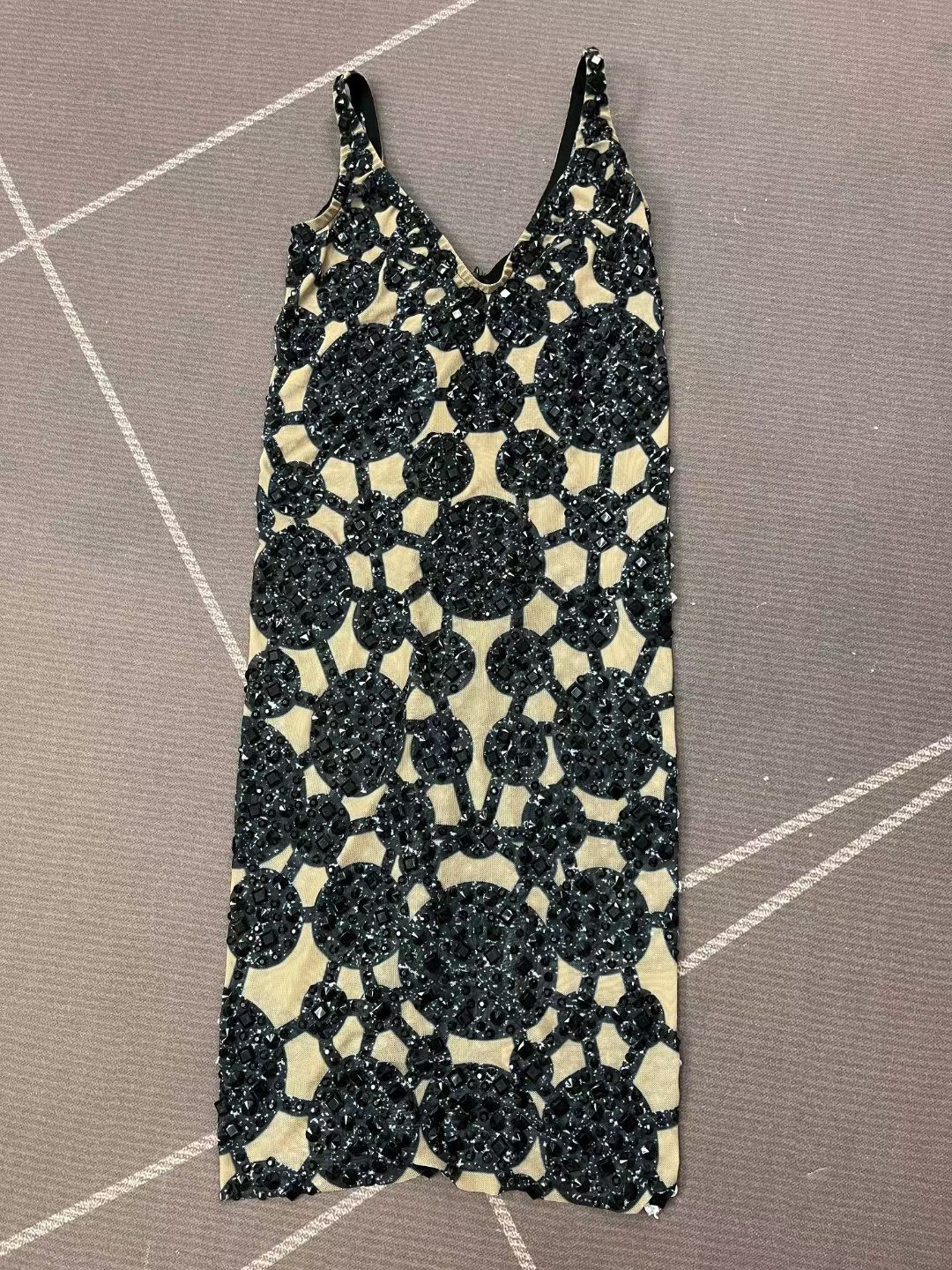 CELESINYI Heiyuanquan Crystal Black Ring Mini Dress