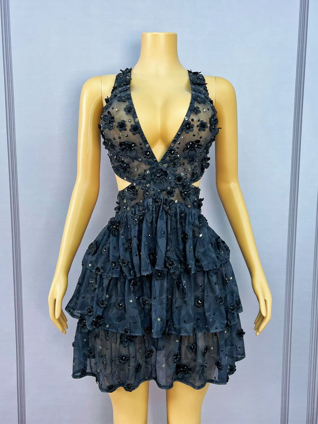 CELESINYI Heisenlin Crystal 3D Rose Mini Dress