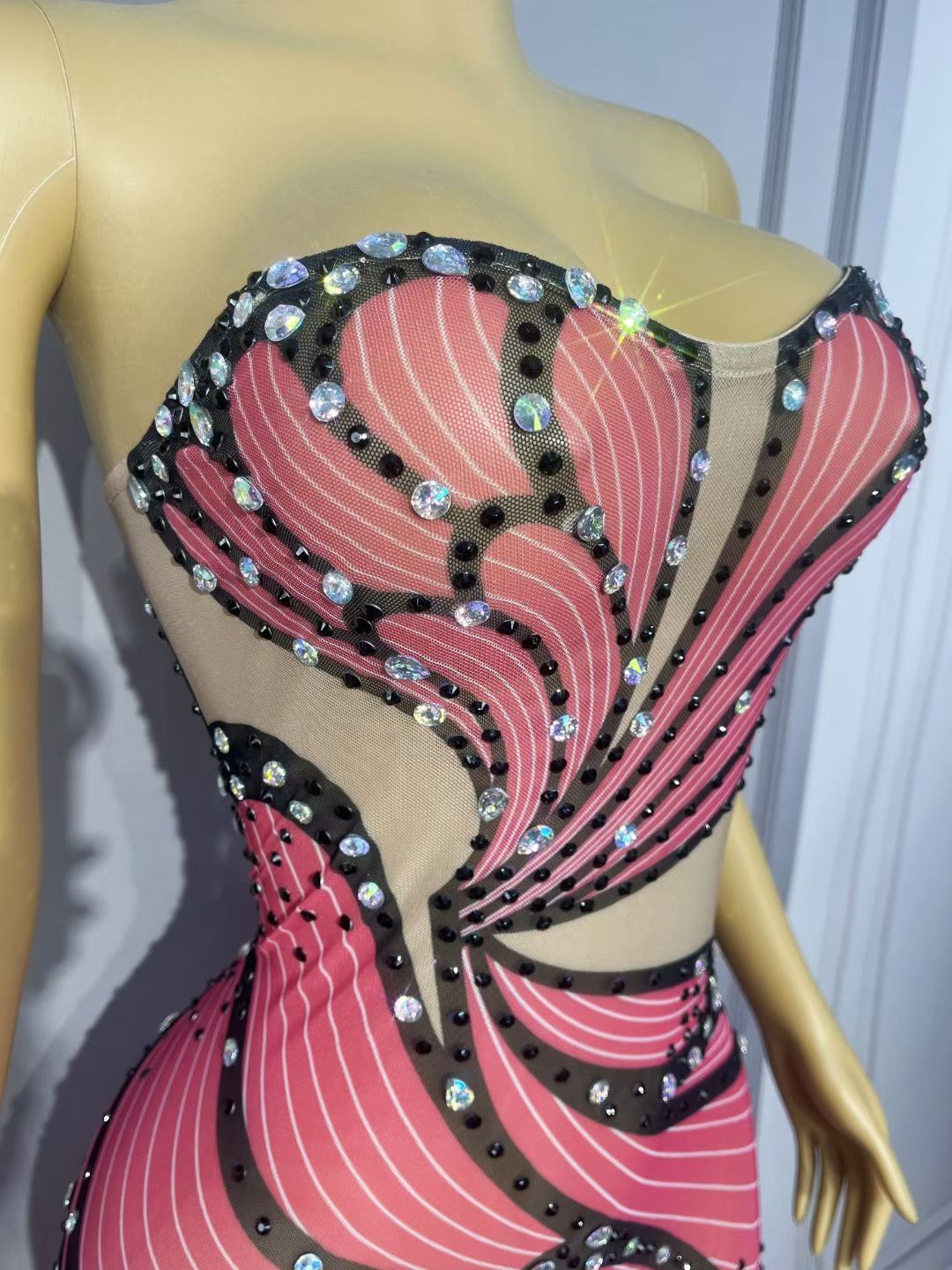 CELESINYI Fenlidie Crystal Pink Butterfly Gown