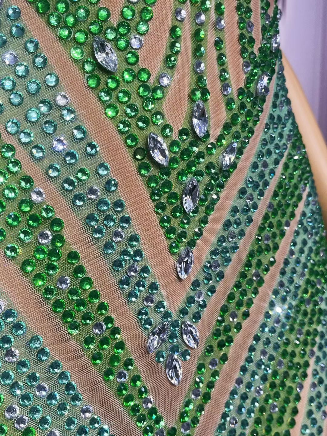 CELESINYI Lvhupan Crystal Emerald Cape Gown
