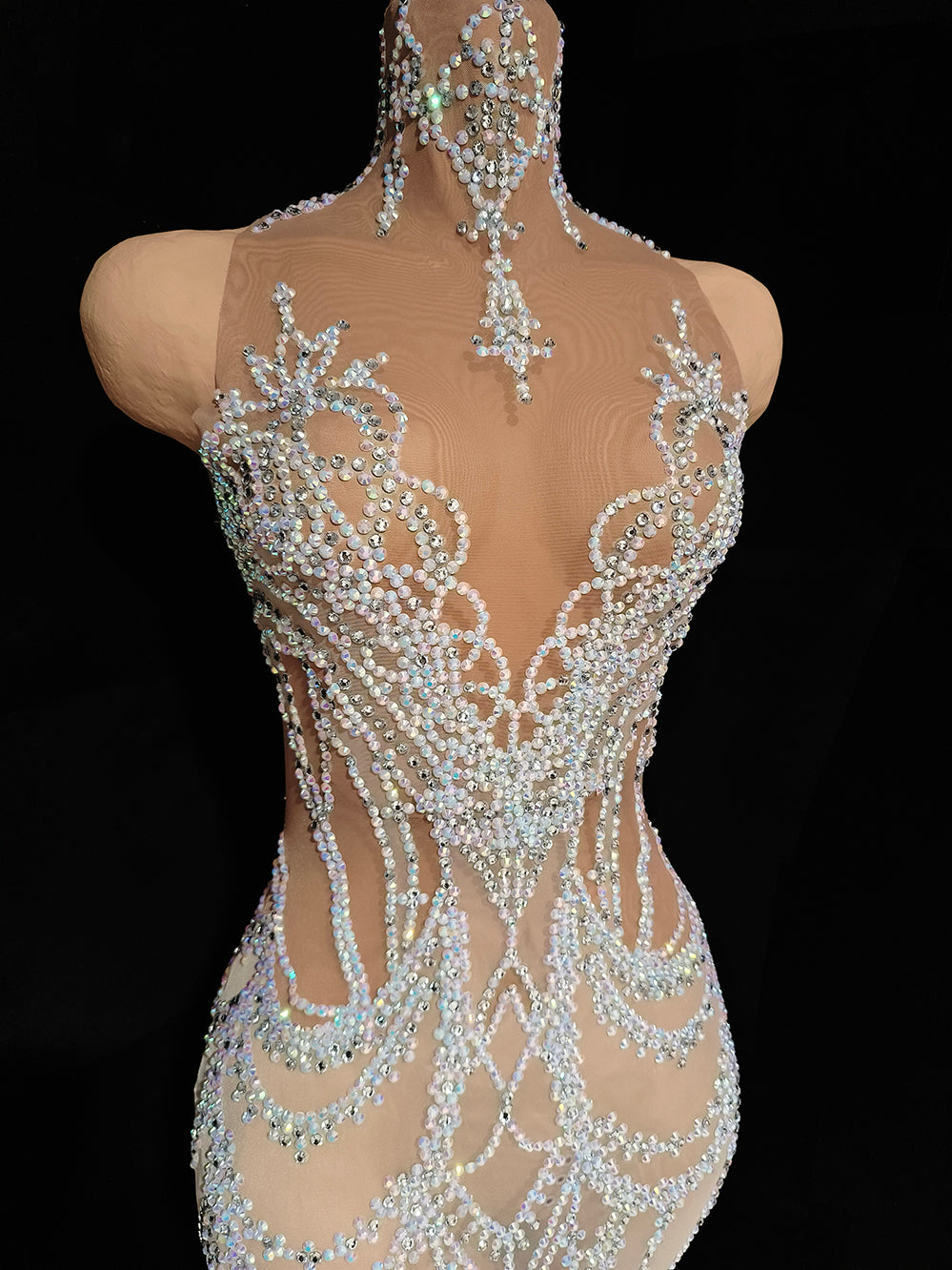 Gongzhu White mesh Trailing Rhinestone Wedding Dress