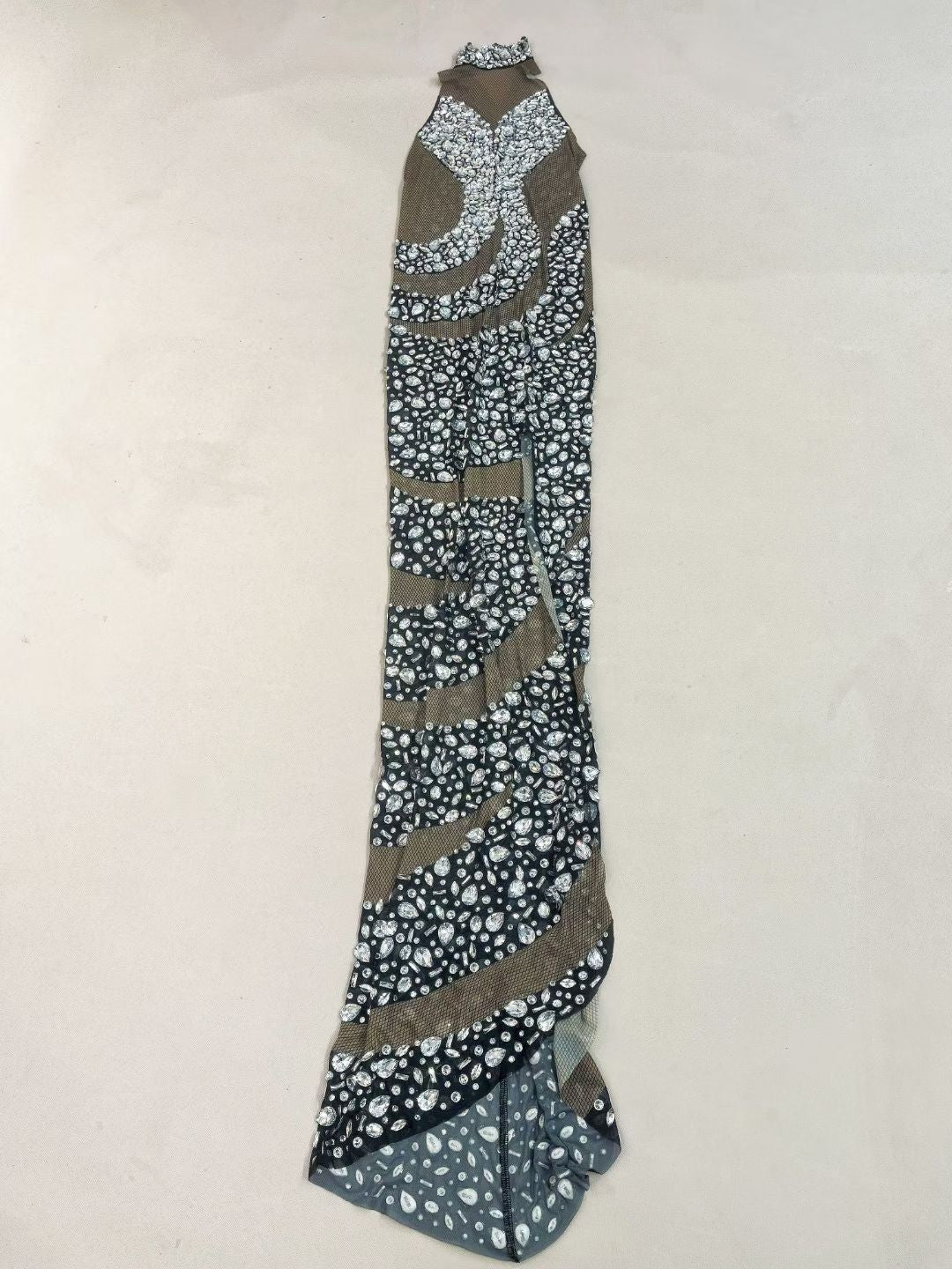 CELESINYI Sizuan Crystal Wave S Gown