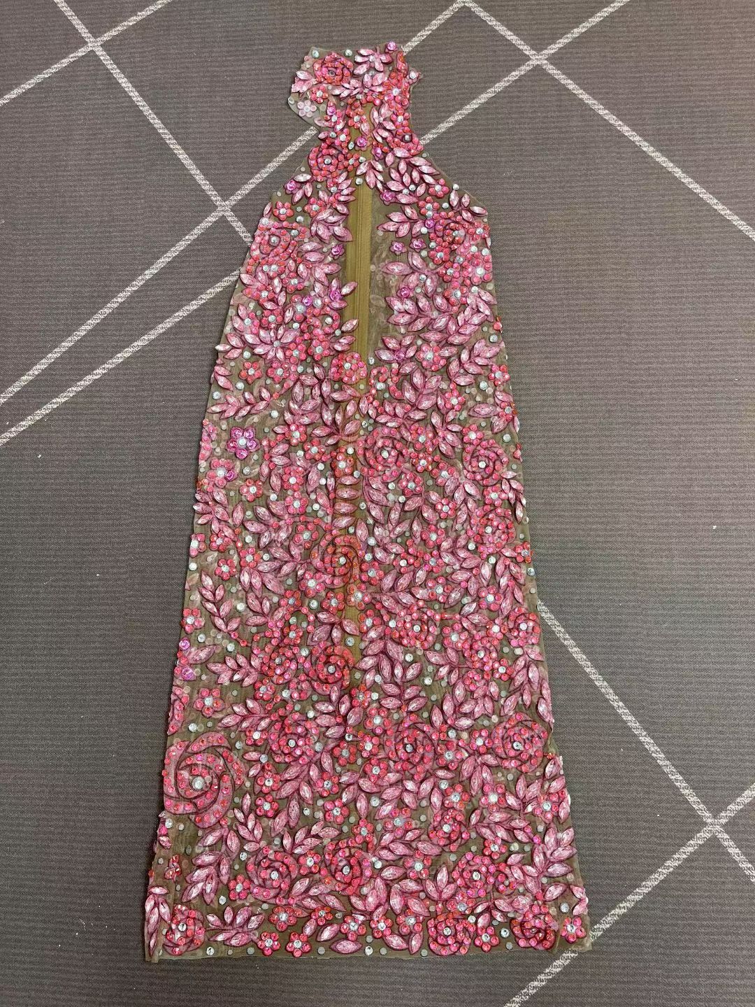 CELESINYI Fenyanmeigui Crystal Pink Rose Gown