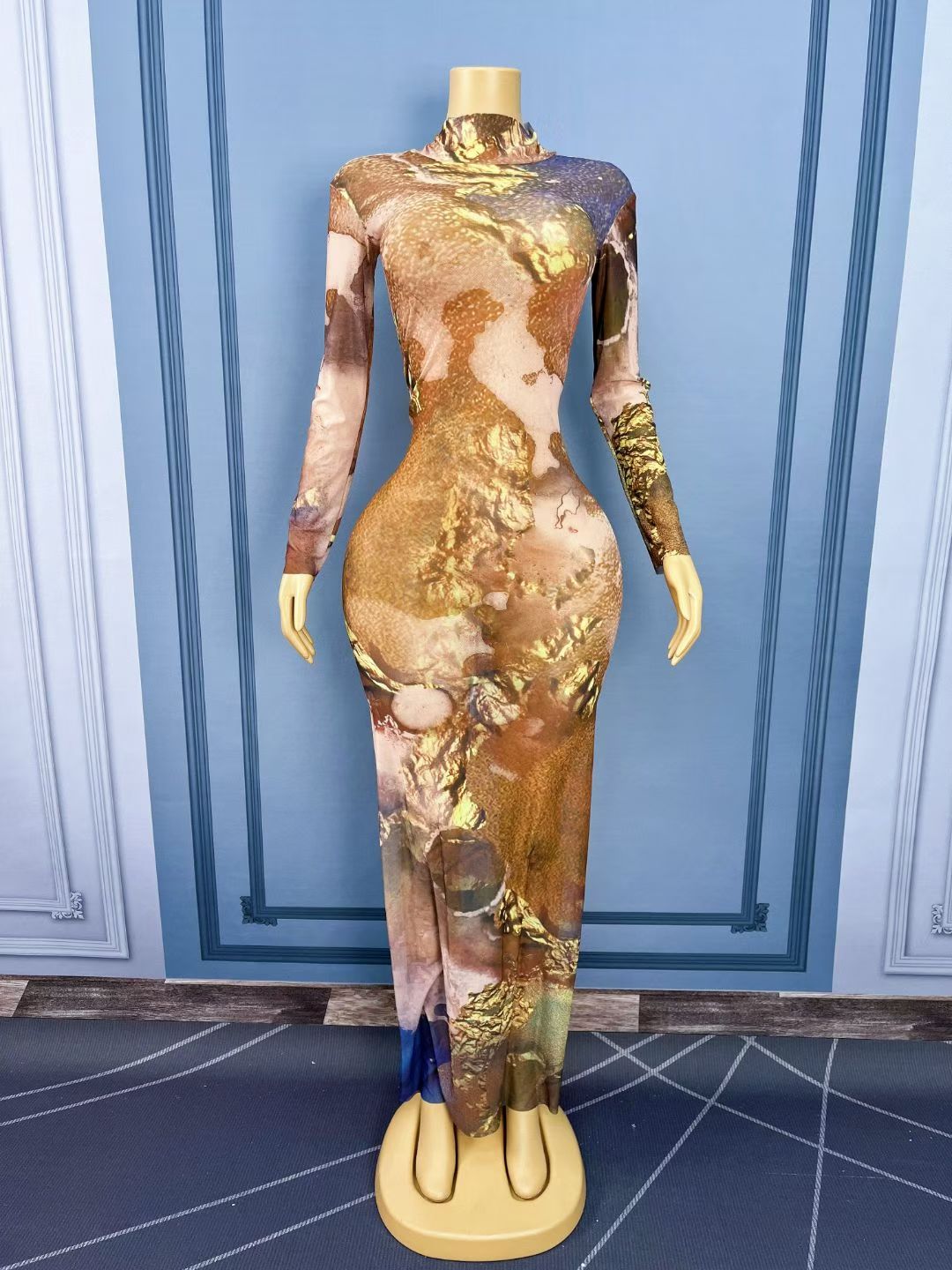 CELESINYI Niguang Gold Foil Marble Gown